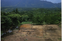 n004030004横峰遺跡004.jpg
