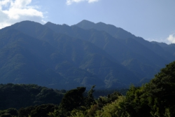 g001001002.JPG